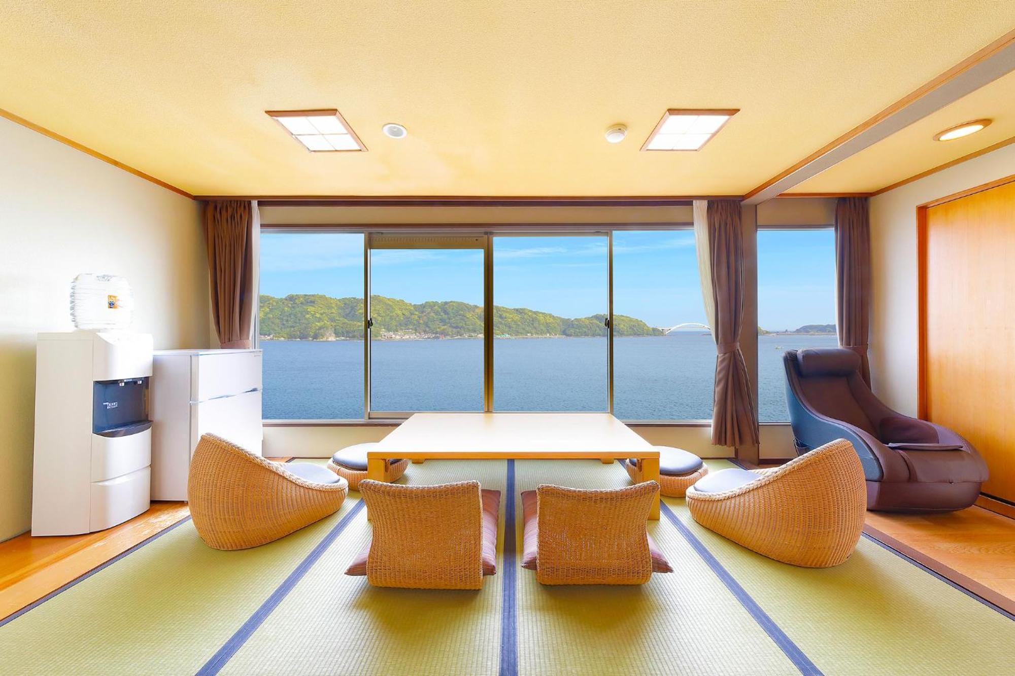 Ooedo Onsen Monogatari Nanki Kushimoto Hotell Exteriör bild