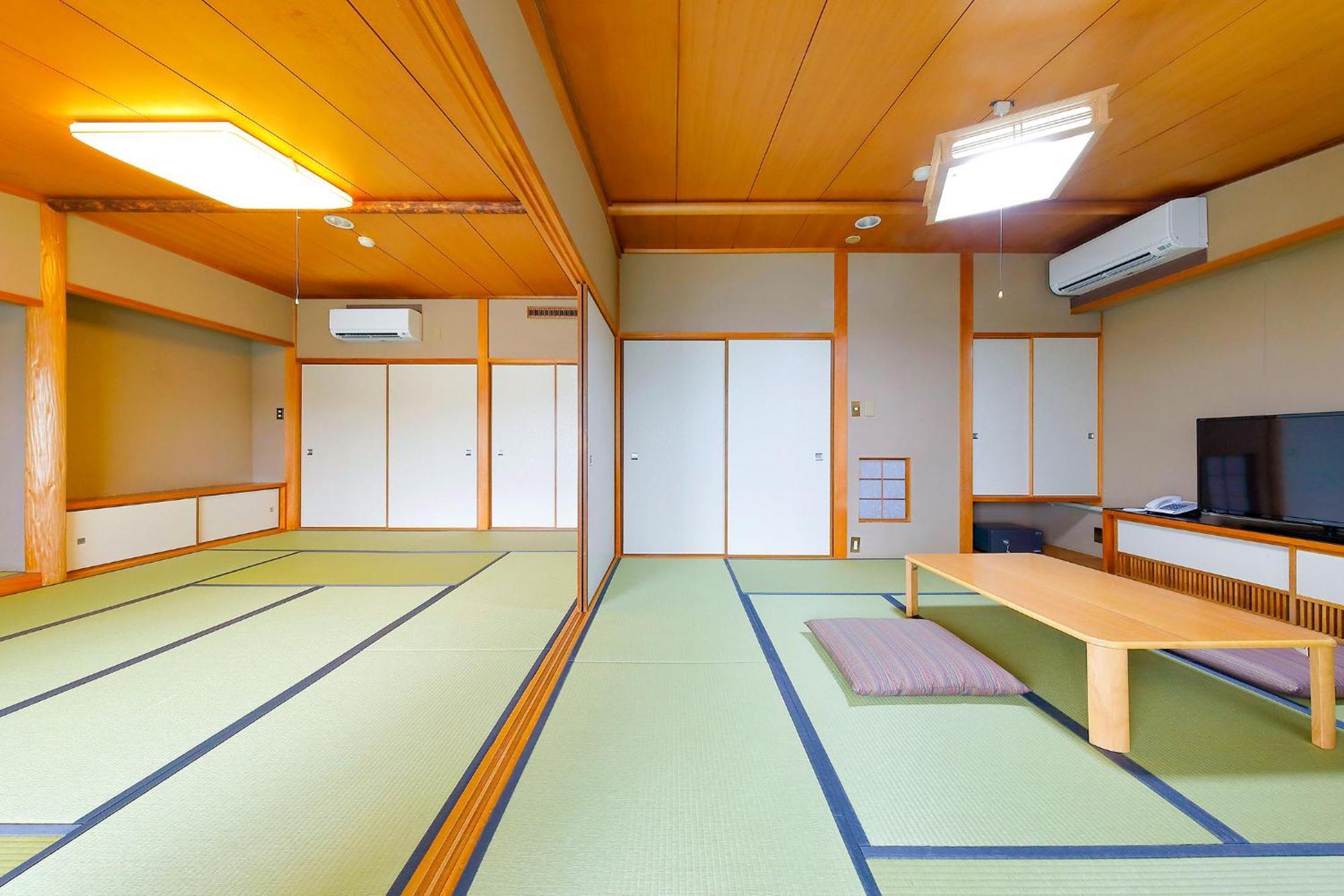 Ooedo Onsen Monogatari Nanki Kushimoto Hotell Exteriör bild