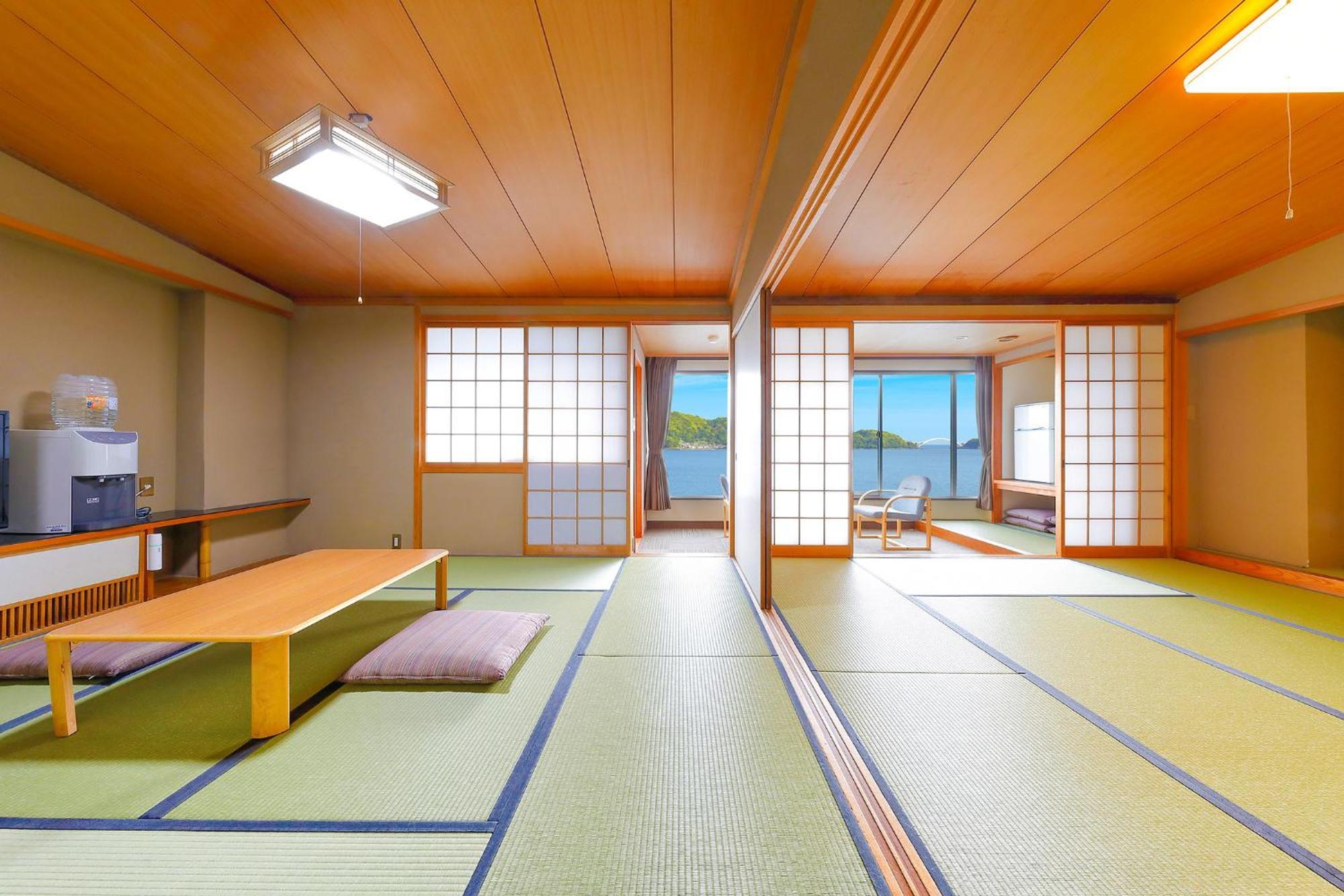 Ooedo Onsen Monogatari Nanki Kushimoto Hotell Exteriör bild